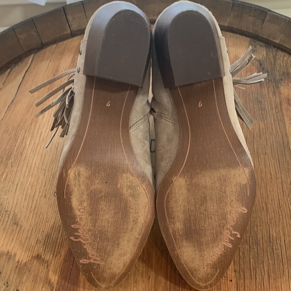 Sam Edelman | Rudie Tan Suede Fringe Tassel Studded Zip Slip On Ankle Boots 7M - Picture 14 of 17
